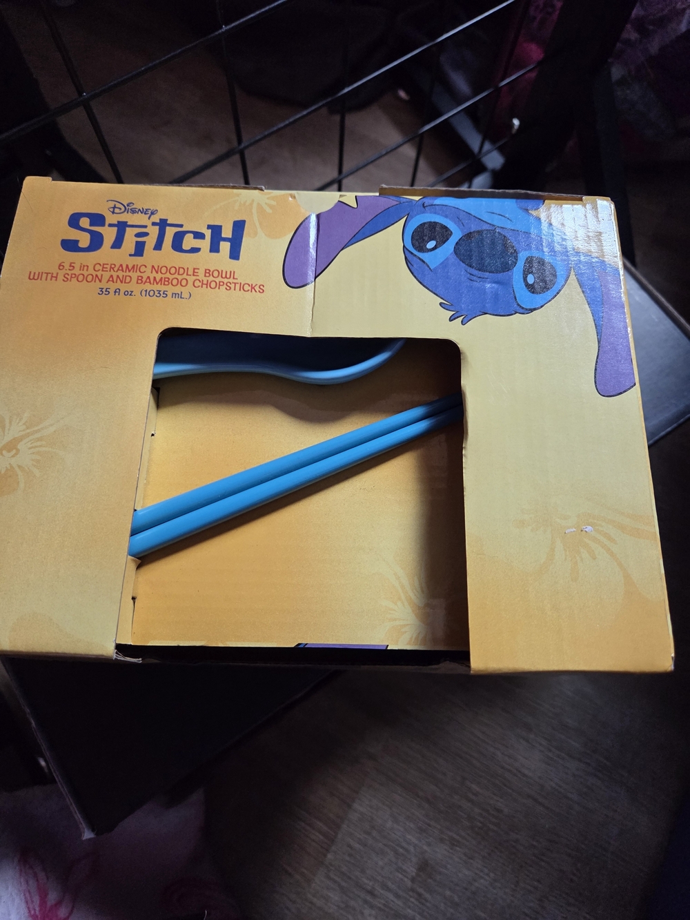 Disney Stitch Aqua and Teal Ceramic Bowl Set with Chopsticks - Picture 2 of 2